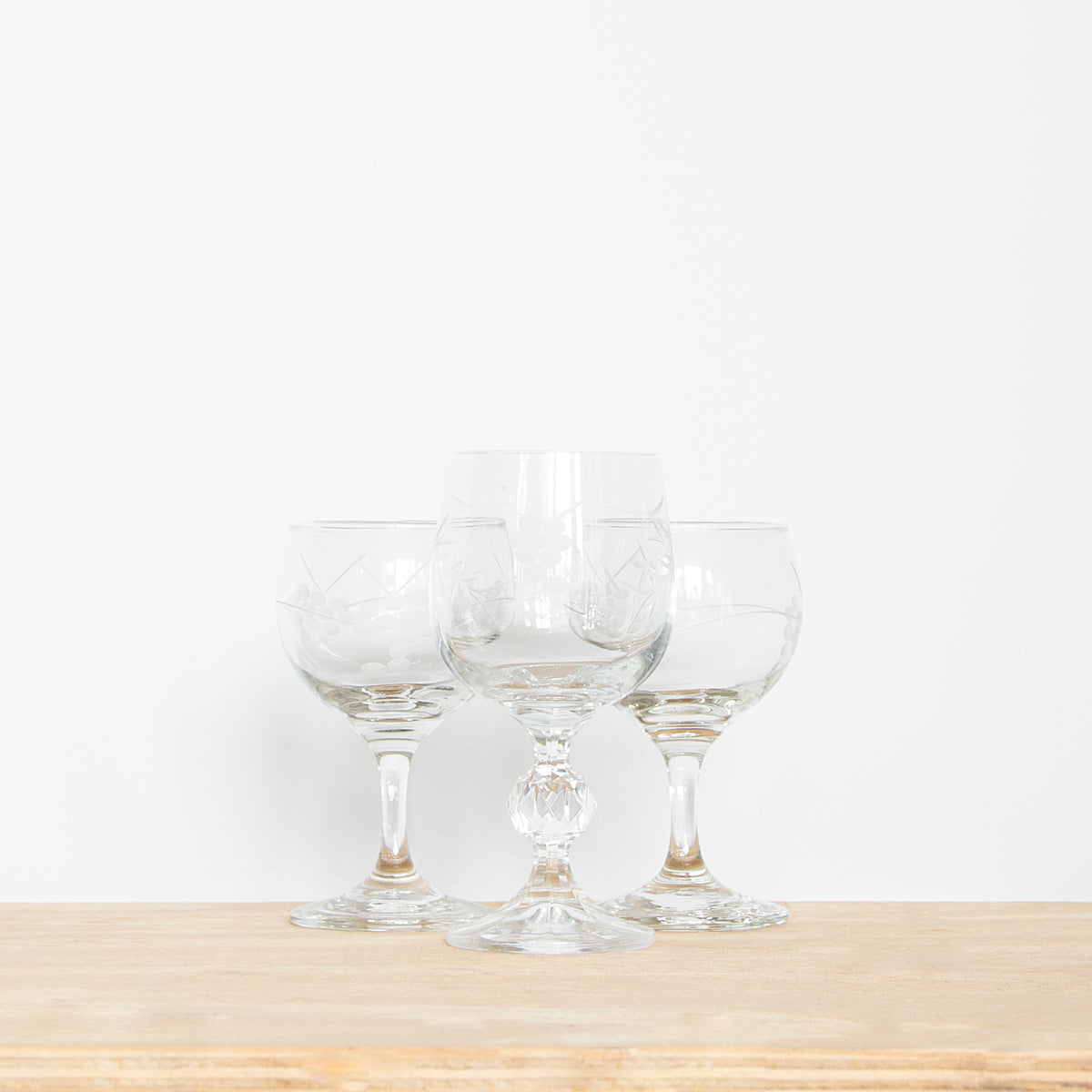 Duiske Handcut Glass Set
