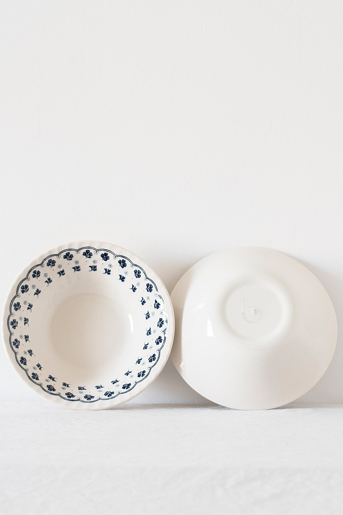 Barratts of Staffordshire Bowls