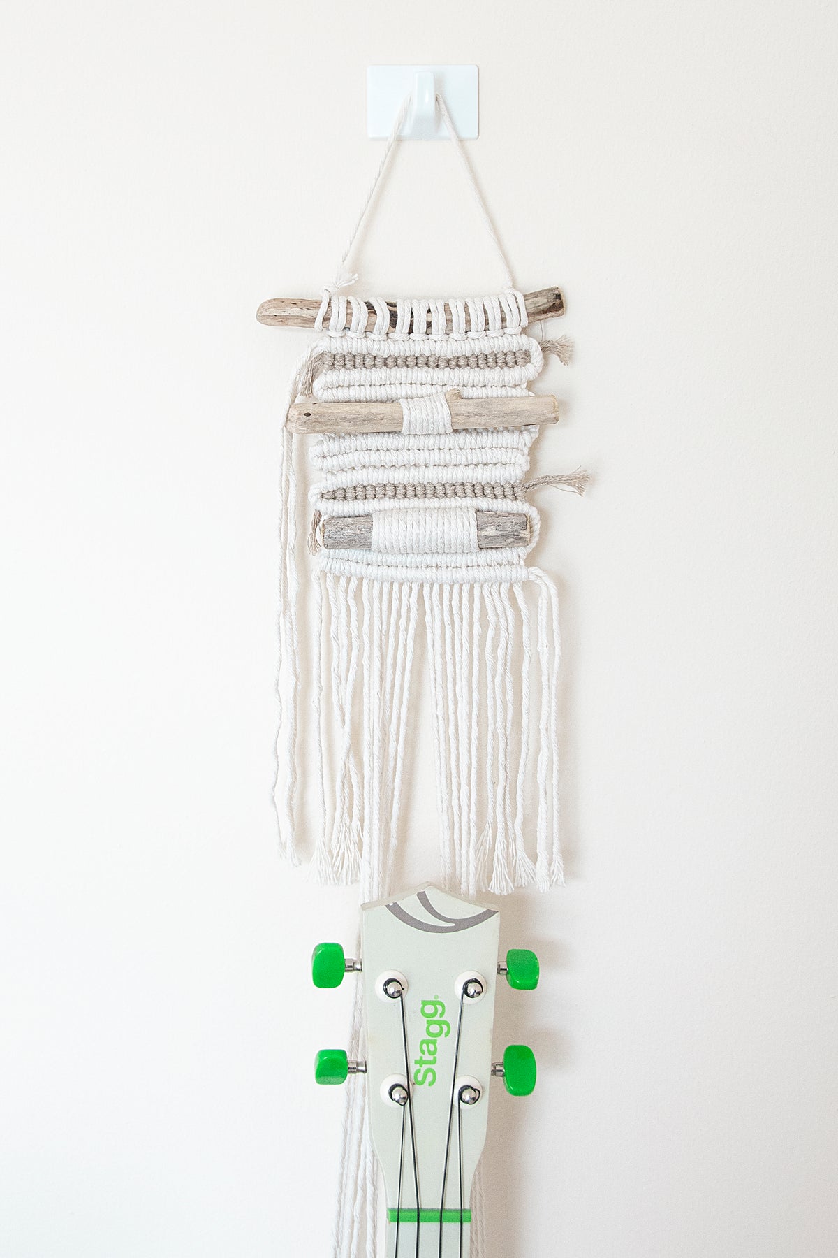Modern macrame uke hanger