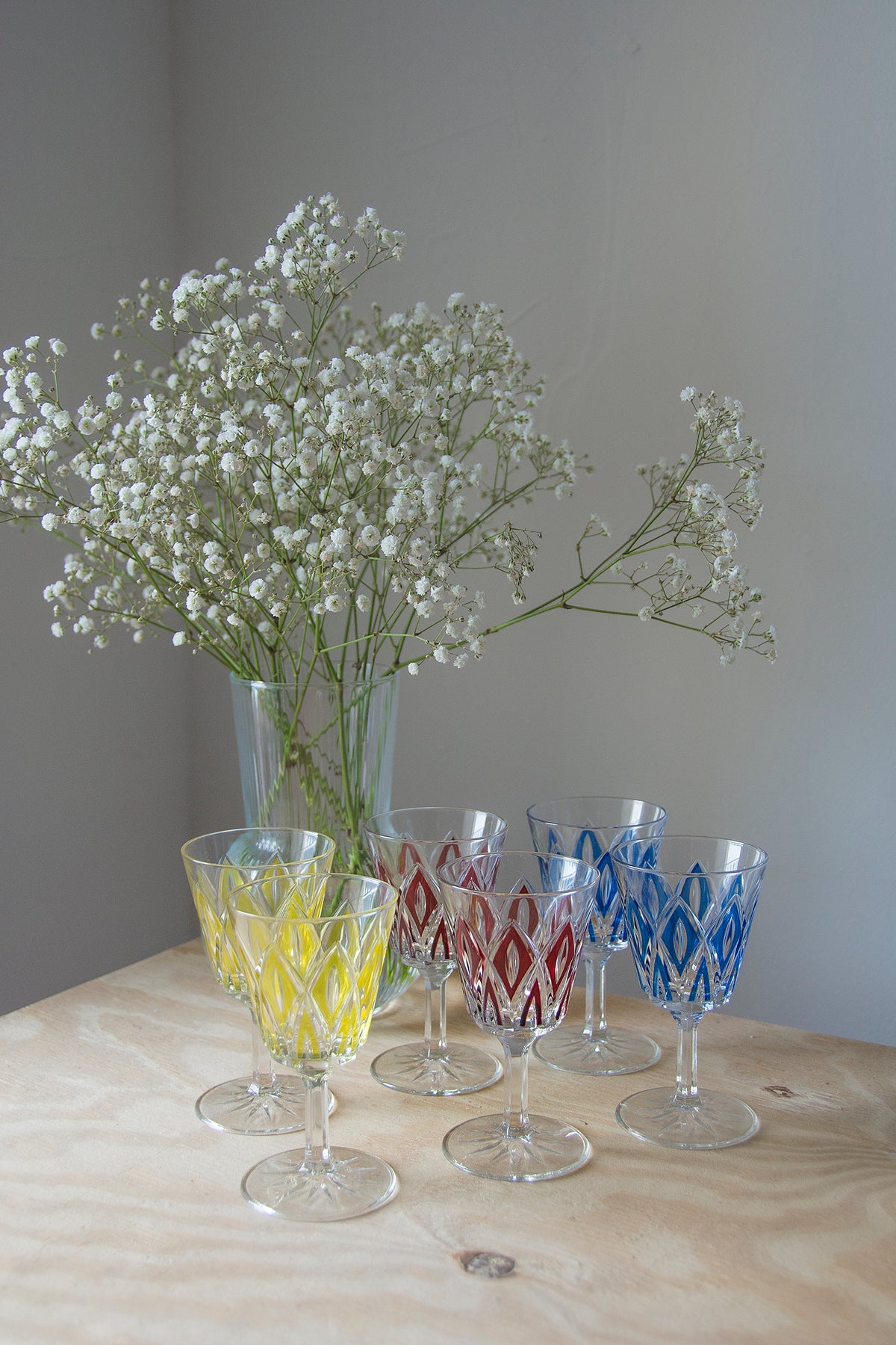 Harlequin Wine Glasses, Set of 6